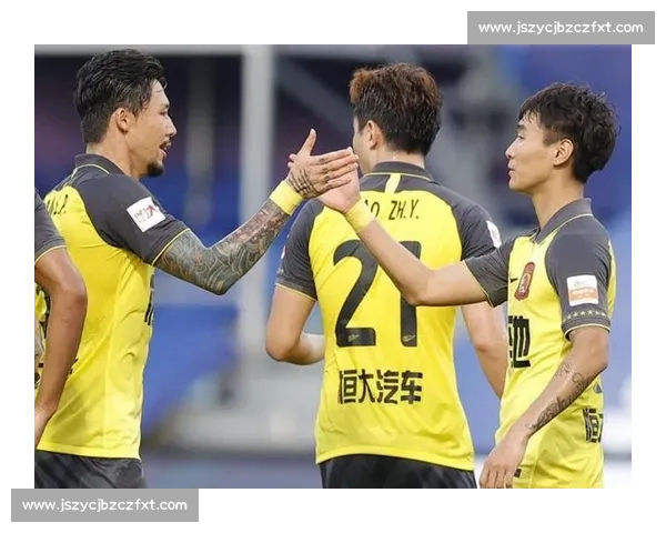 恒大vs鲁能直播焦点对决赛场风云实时呈现球迷不容错过热血对抗